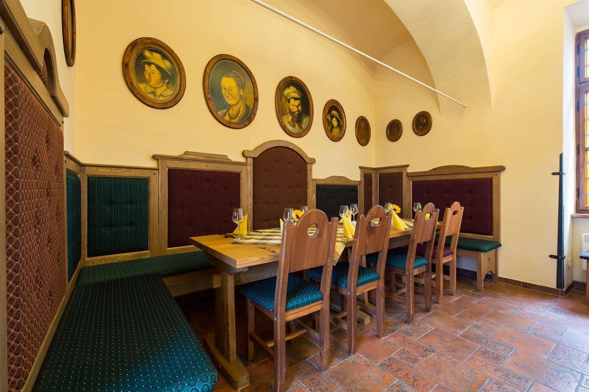 Hotel Selsky Dvur - Bohemian Village Courtyard Πράγα Εξωτερικό φωτογραφία